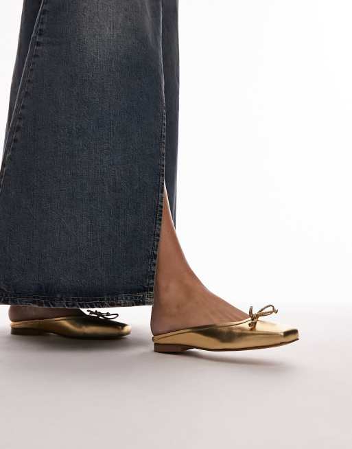Topshop – Bali – Ballet-Mules aus goldfarbenem Leder mit eckiger Zehenpartie, 3 von 4