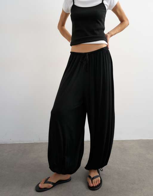 Topshop – Ballonhose aus Jersey und Viskose in Schwarz, 5 von 5