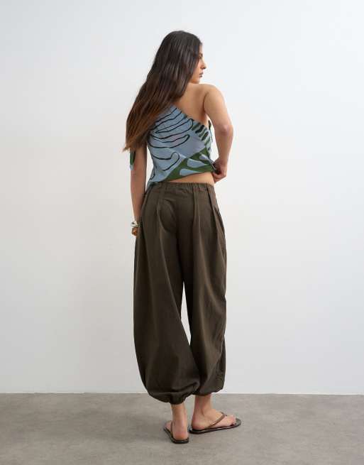 Topshop – Ballonhose aus Popeline in Schokobraun, 3 von 5