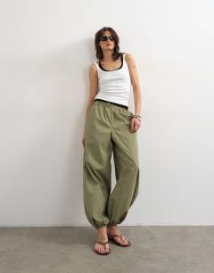Balloon ripstop cargo trouser in khaki