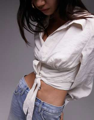 cropped balloon sleeve top