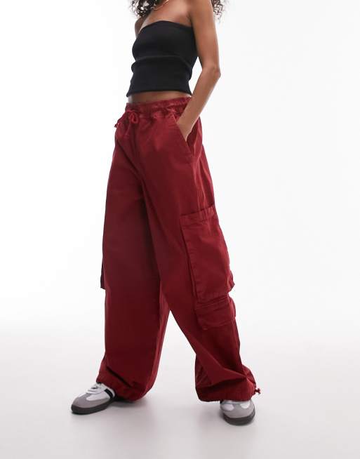 NEW YORK CARGO PANTS Pants With Pockets - Bloeur