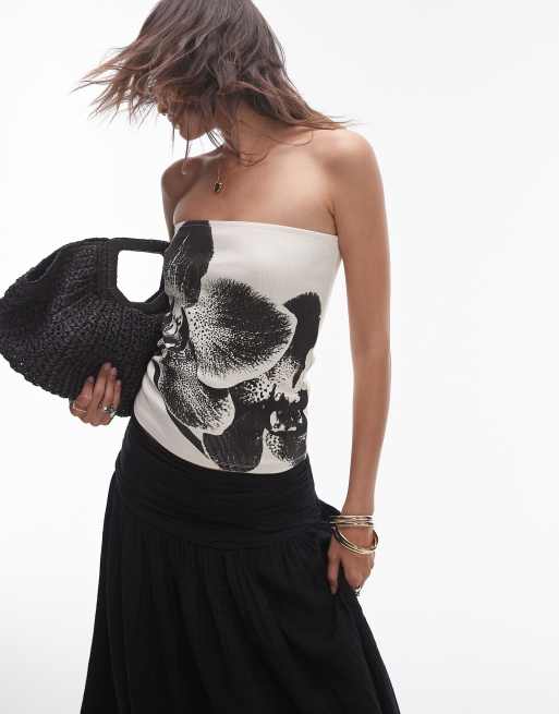 Topshop - Bandeau-top met grafische bloemenprint in zwart-wit
