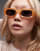 Thumbnail 3 van 3