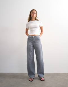 Barrel high rise jean in pretty grey