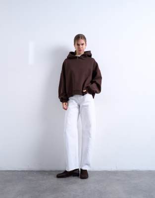 Topshop Barrel Leg Mid Rise Jeans In White