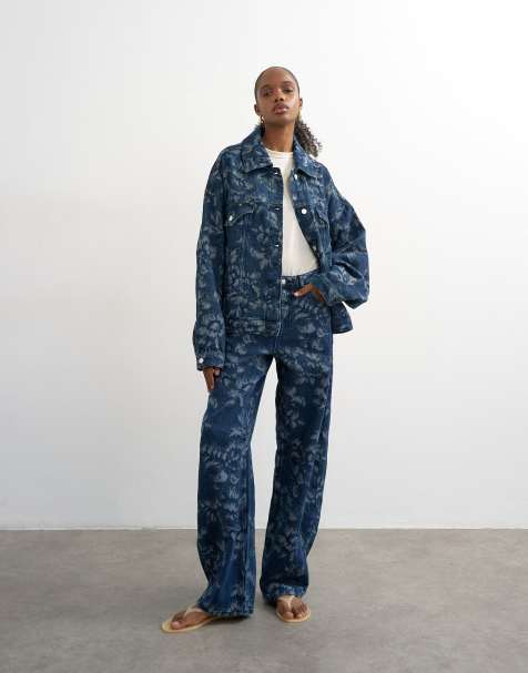 Topshop Barrel mid rise jean in jacquard floral - view 1