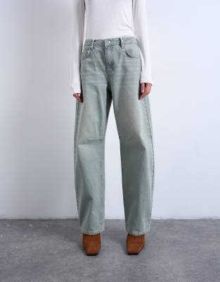 Topshop Barrel Mid Rise Jean In White