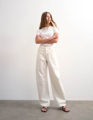 Topshop Barrel High Rise Jeans In White