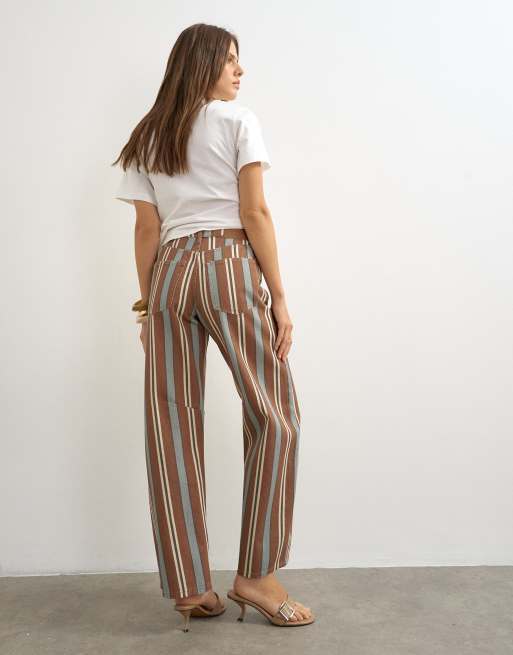 Topshop Barrel Mid-Rise-Jeans in Braun und blauem Streifen, 5 von 5