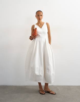 Barrel-Midikleid aus Denim in Hellbeige mit V-Ausschnitt-Neutral Neutral 38