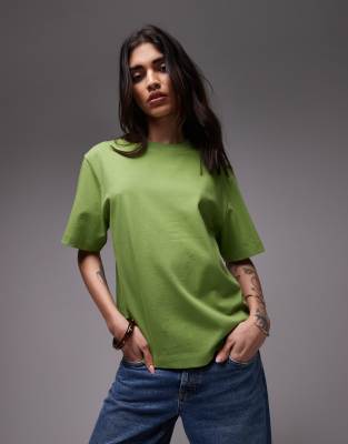 Topshop - Basic-T-Shirt aus hochwertigem Material in Grün