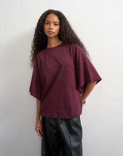 Batwing t-shirt in plum