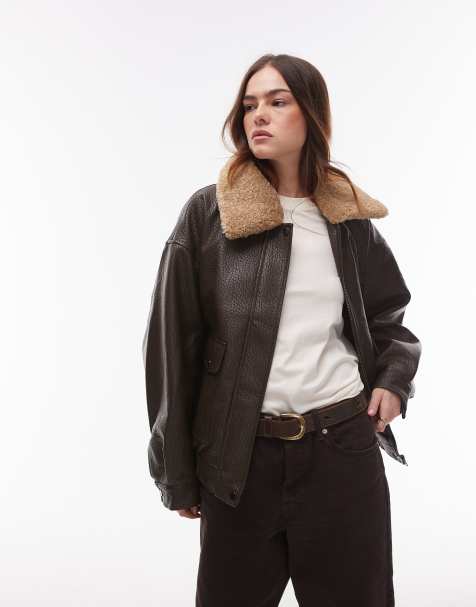 Topshop – Bauschige Kunstleder-Jacke in Braun mit abnehmbarem Teddyfellkragen - view 1