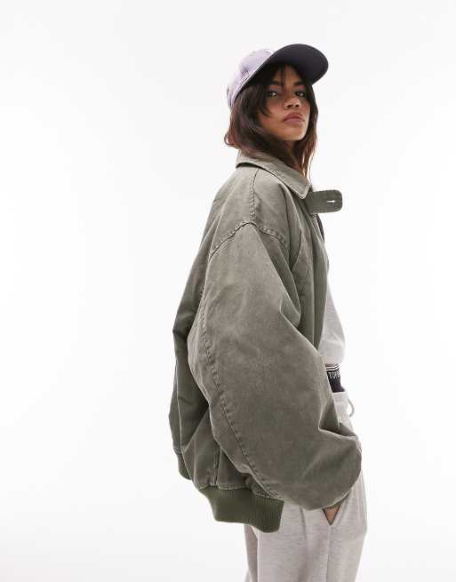 Topshop – Bawełniana kurtka bomberka oversize z kołnierzykiem, w kolorze khaki z efektem sprania