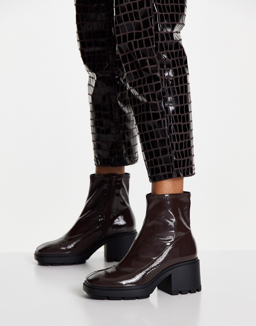 Topshop Baxter heeled chunky sock boot in chocolate-Brown