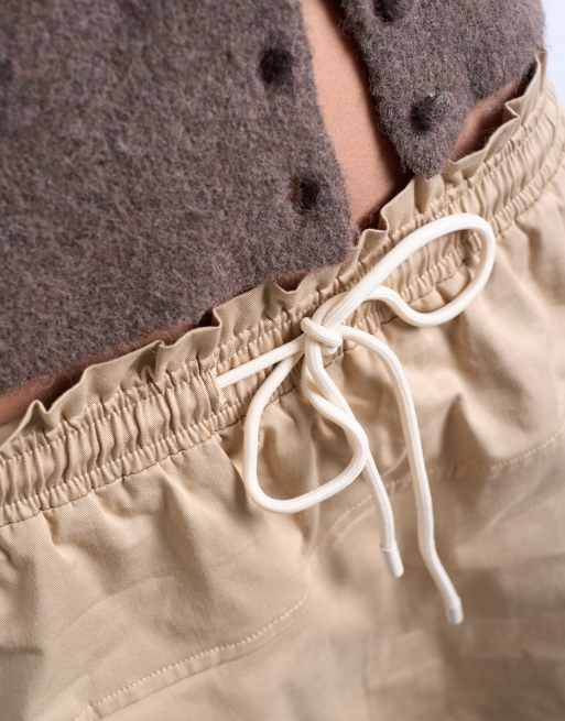 Topshop – Beige, kort skort med elastisk midja, 3 av 5