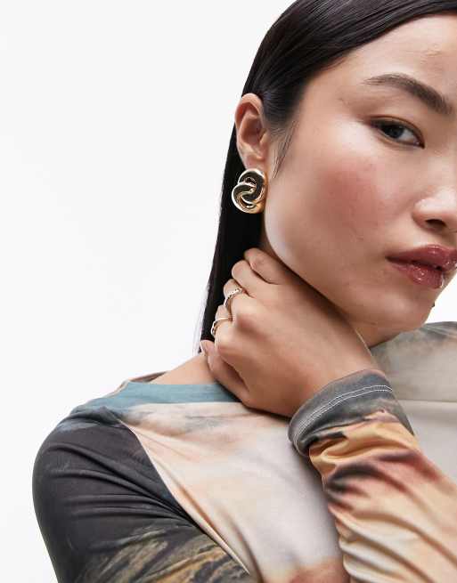 Topshop – Belgrade – Kolczyki wkrętki z połączonymi kołami w kolorze złota