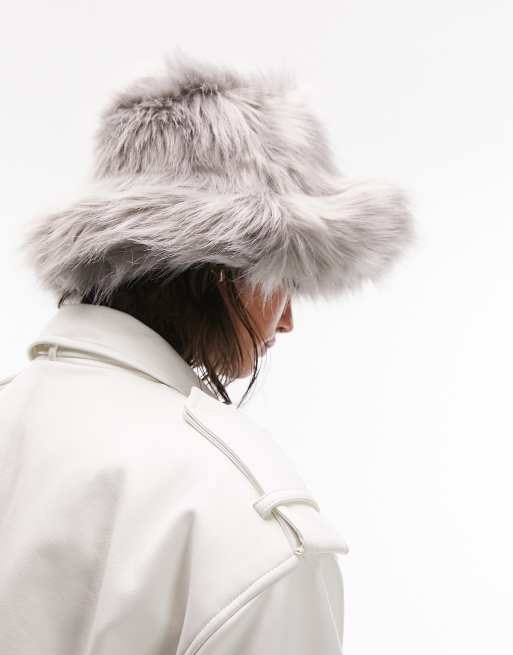 Topshop Bella faux fur bucket hat in grey, 3 of 4