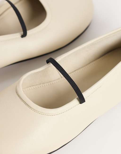 Topshop Bella leather round toe ballet flat in off white, 4 of 4