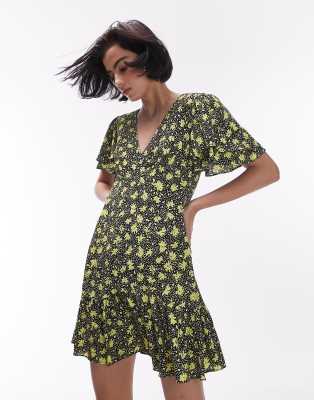 Shop Topshop Bella Tea Dress With Angel Sleeve In Yellow Floral Print