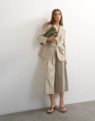 Topshop Belted Pleated Cropped Wide Leg Pants In Neutral