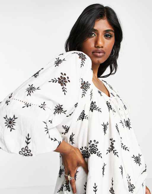 Topshop – Benvit midiklänning med kontrasterande svart broderi, 3 av 4