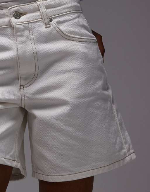 Topshop – Benvita jeansshorts med indragning baktill, 3 av 5