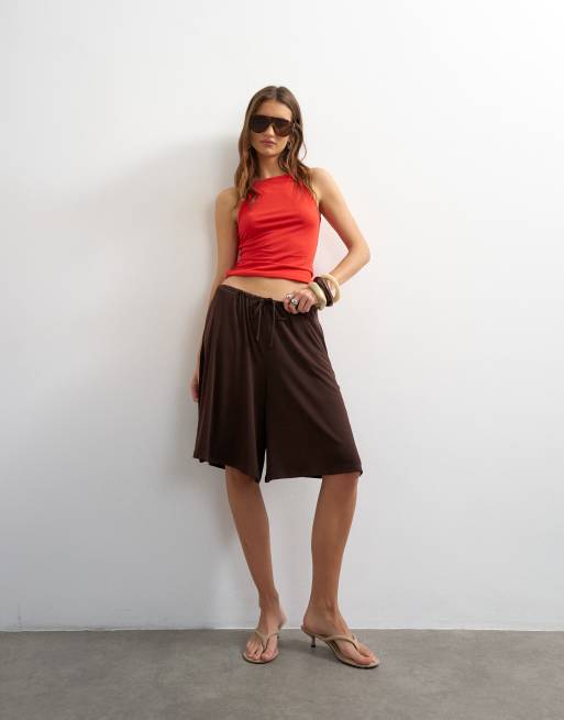 Topshop - Bermuda in cupro marroni con coulisse, 2 di 5
