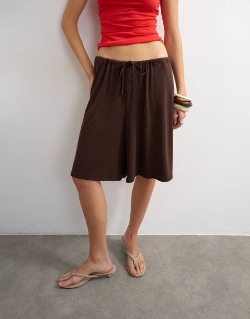 Topshop - Bermuda in cupro marroni con coulisse, 4 di 5