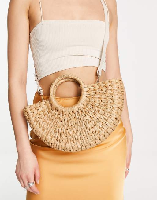 Topshop – Beżowa mini torebka crossbody w kształcie półksiężyca