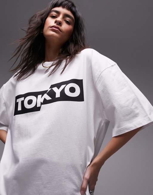 Topshop – Biały T-shirt oversize z grafiką z napisem „Tokyo”