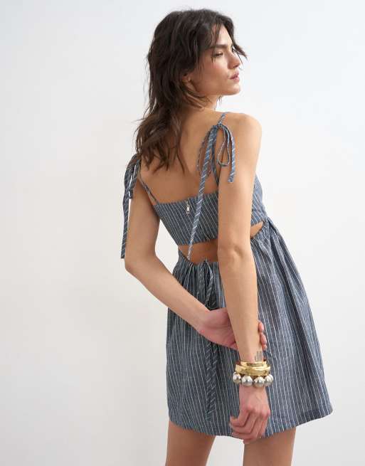 Topshop - Blå denimkjole med åben ryg og smalle stropper og striber, 4 af 4