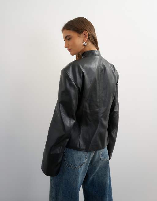 Topshop blazer en imitation cuir à fermeture brandebourg noir, 2 de 4
