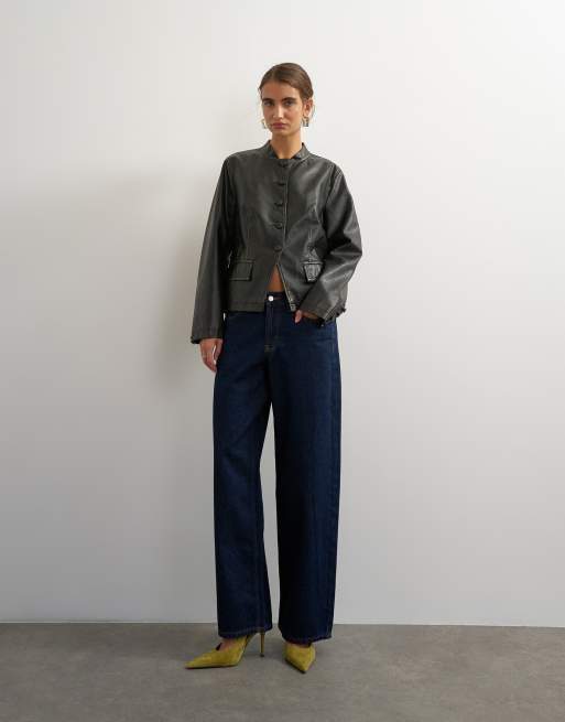 Topshop blazer i imiteret læder med knapper og vasket finish i sort, 2 af 4
