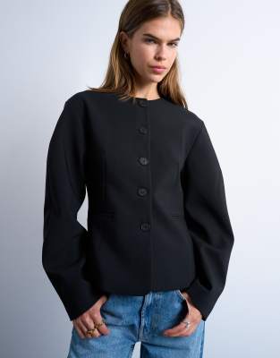 Topshop - Blazer-Top in Schwarz mit oval geschnittenen Ärmeln