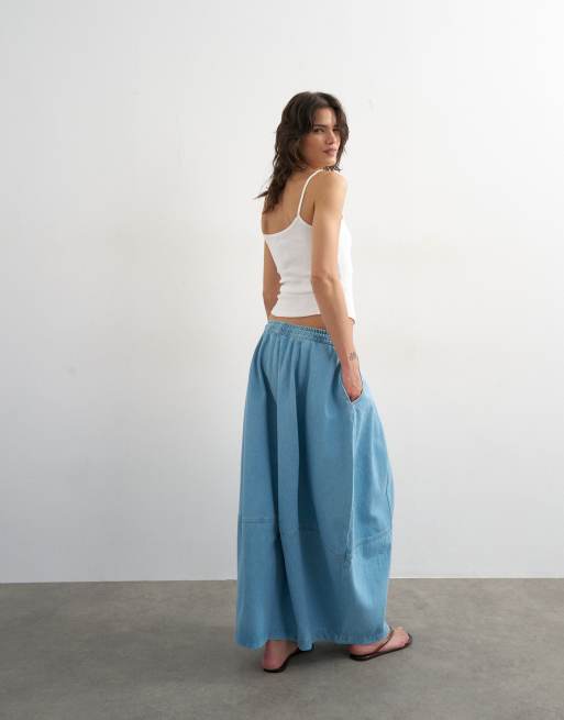 Topshop – Blekt maxikjol i denim och dra på-modell med barrelben, 4 av 5
