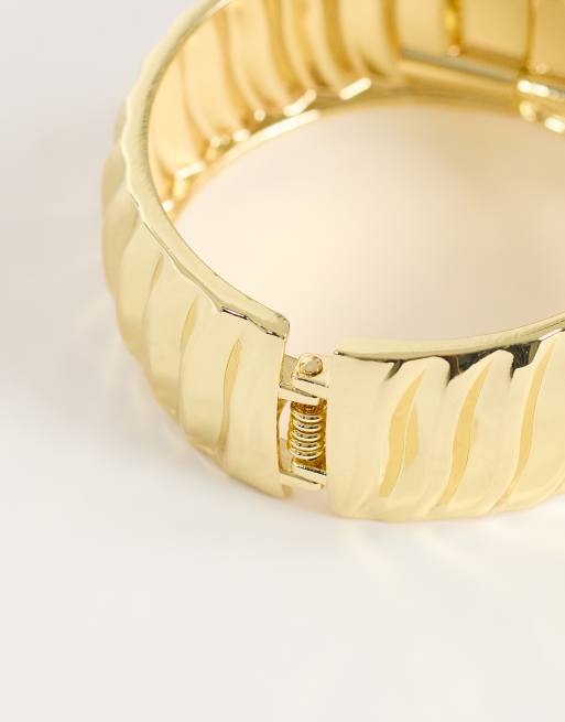Topshop Blossom chunky bangle in gold, 2 of 3