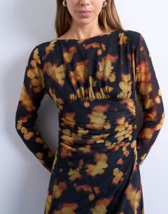 Model wearing Blurred floral print long sleeve maxi dress in black