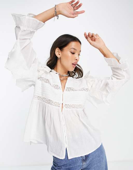 Topshop - Blusa in misto cotone e pizzo con bottoni sul davanti color avorio