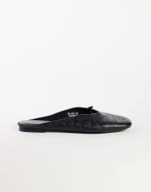Topshop Blythe knotted flat mule in black textured