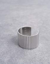 Topshop bobbi bangle in silver