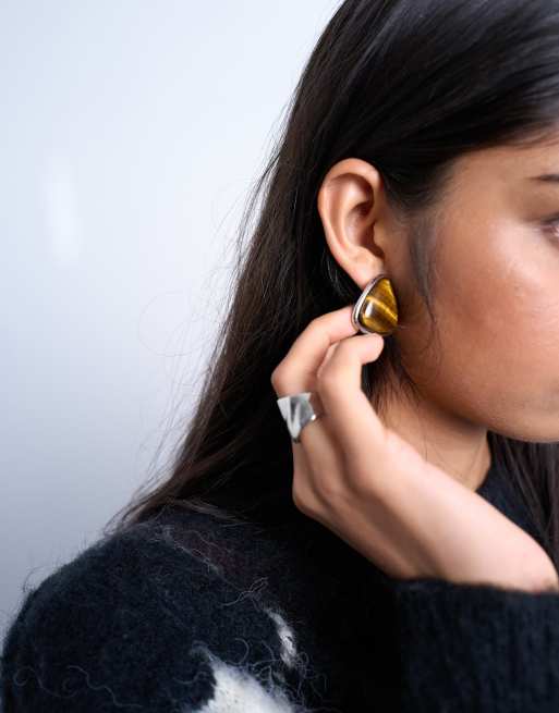Topshop - Bobbi - Sølvfarvede trekantede ørestikkere med perler, 2 af 3