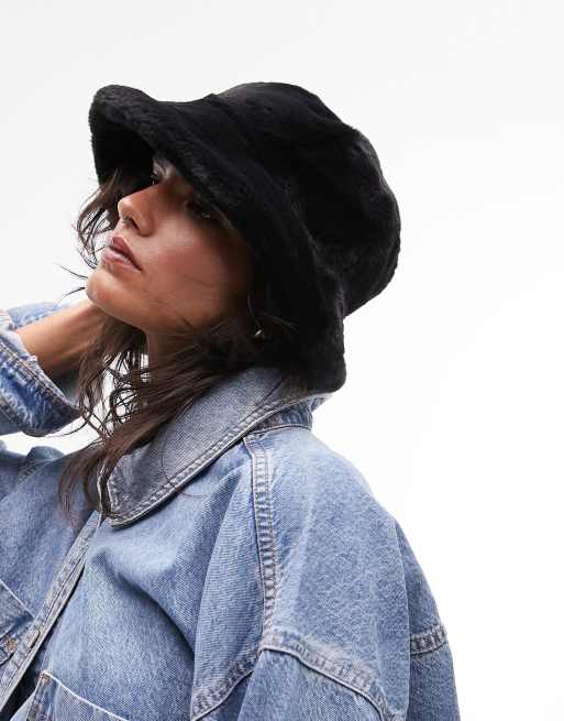 Topshop - Bobby - Sort bøllehat i imiteret pels