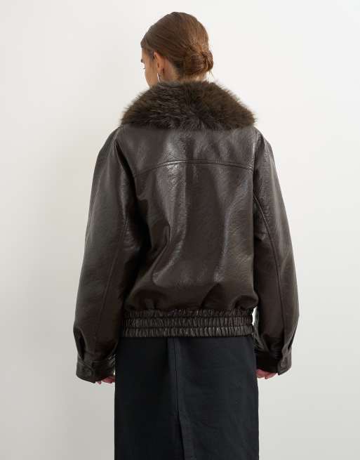 Topshop bomber en imitation cuir avec bordure en faux-fur marron, 4 de 4