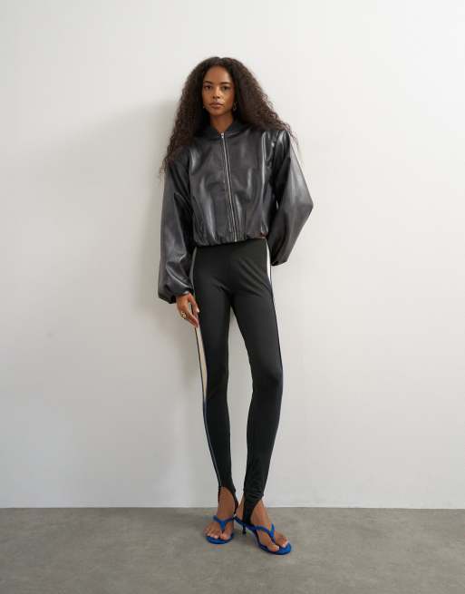 Topshop bomber oversize zippé en imitation cuir noir délavé, 4 de 4