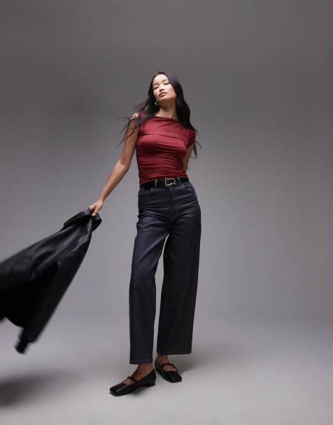 Topshop – Bordowy przylegający asymetryczny top z odsłoniętym ramieniem - view 1