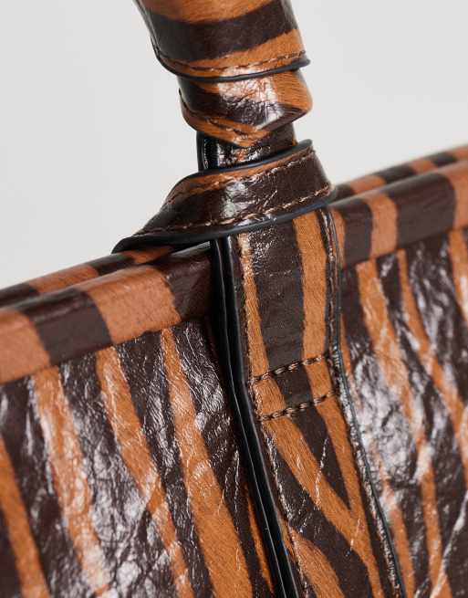 Topshop borsa mini a mano Jade con stampa tigre, 2 di 4
