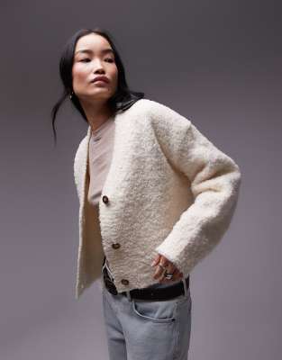 Topshop - Bouclé-Strickjacke in Creme mit V-Ausschnitt und Oversize-Schnitt-Grün