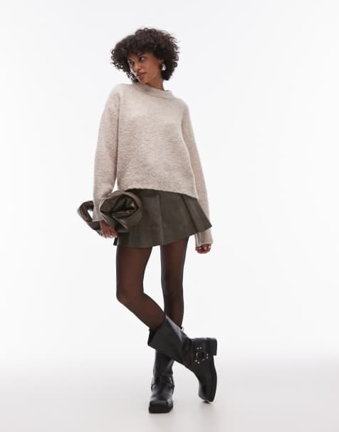 Topshop – Bouclé-Strickpullover in Steinbeige mit Rundhalsausschnitt - view 1